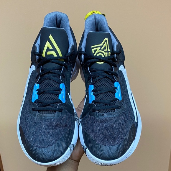 Nike Giannis Immortality 2 Statue Of Zeus Black University Blue Size 11.5 - Picture 12 of 16